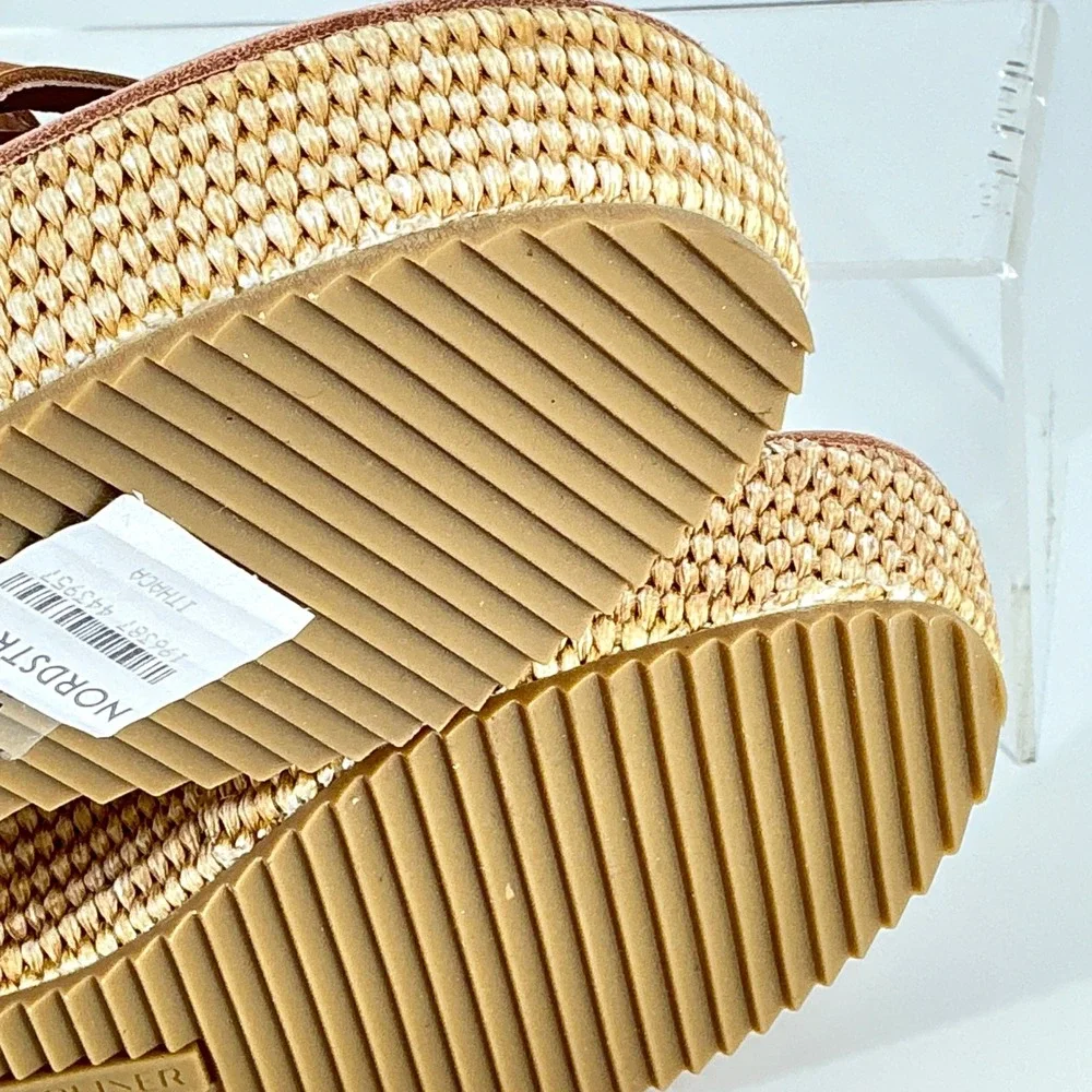 Donald Pliner Size 8.5 Tan Suede‎ Strappy Raffia Wedge Sandals NEW Ithaca $228